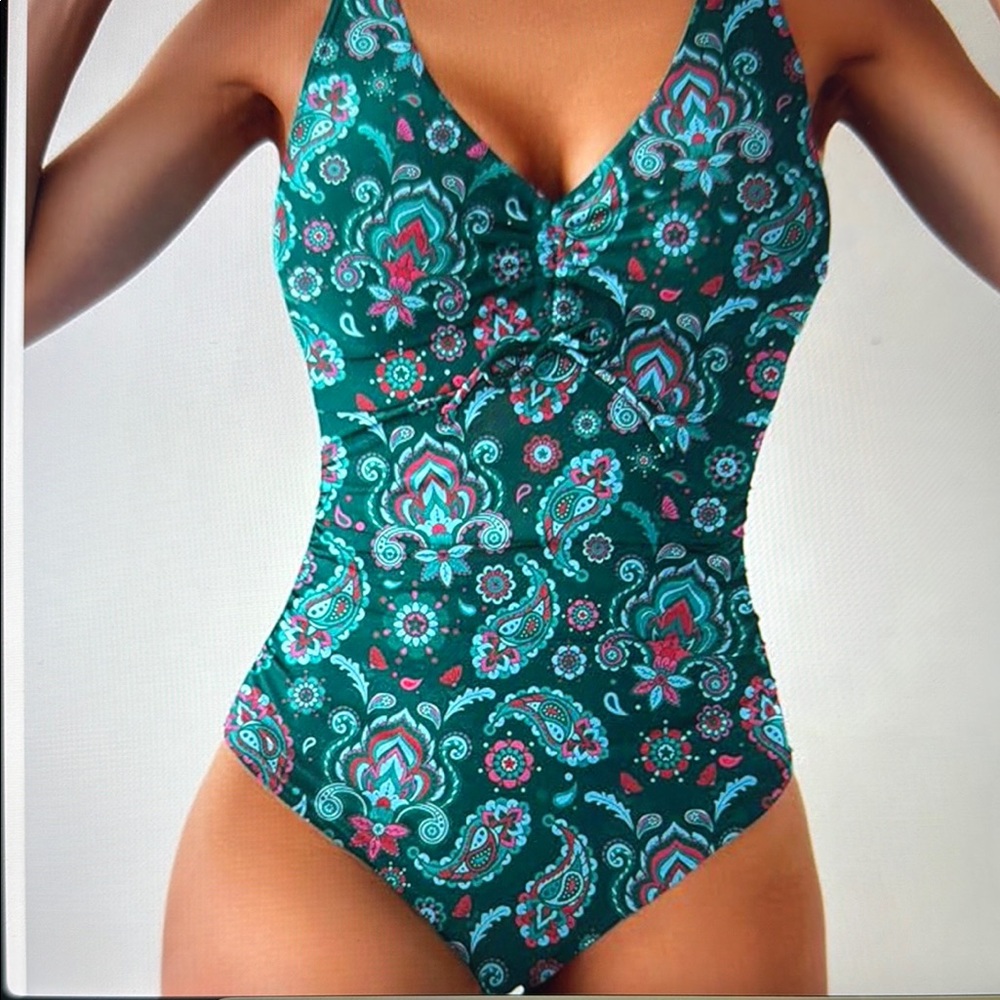 NWT One Piece Women’s Slimming Tummy Comtrol Swimsuit Drawstring Ruched V Neck